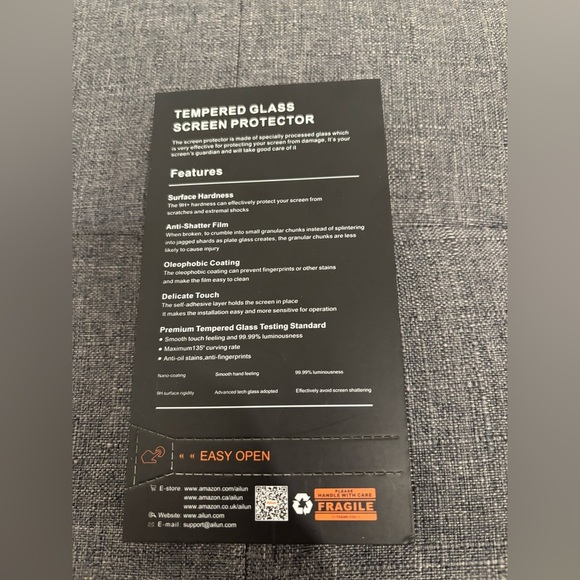 Ailun Glass Screen Protector iPhone 16 Pro - Picture 4 of 4